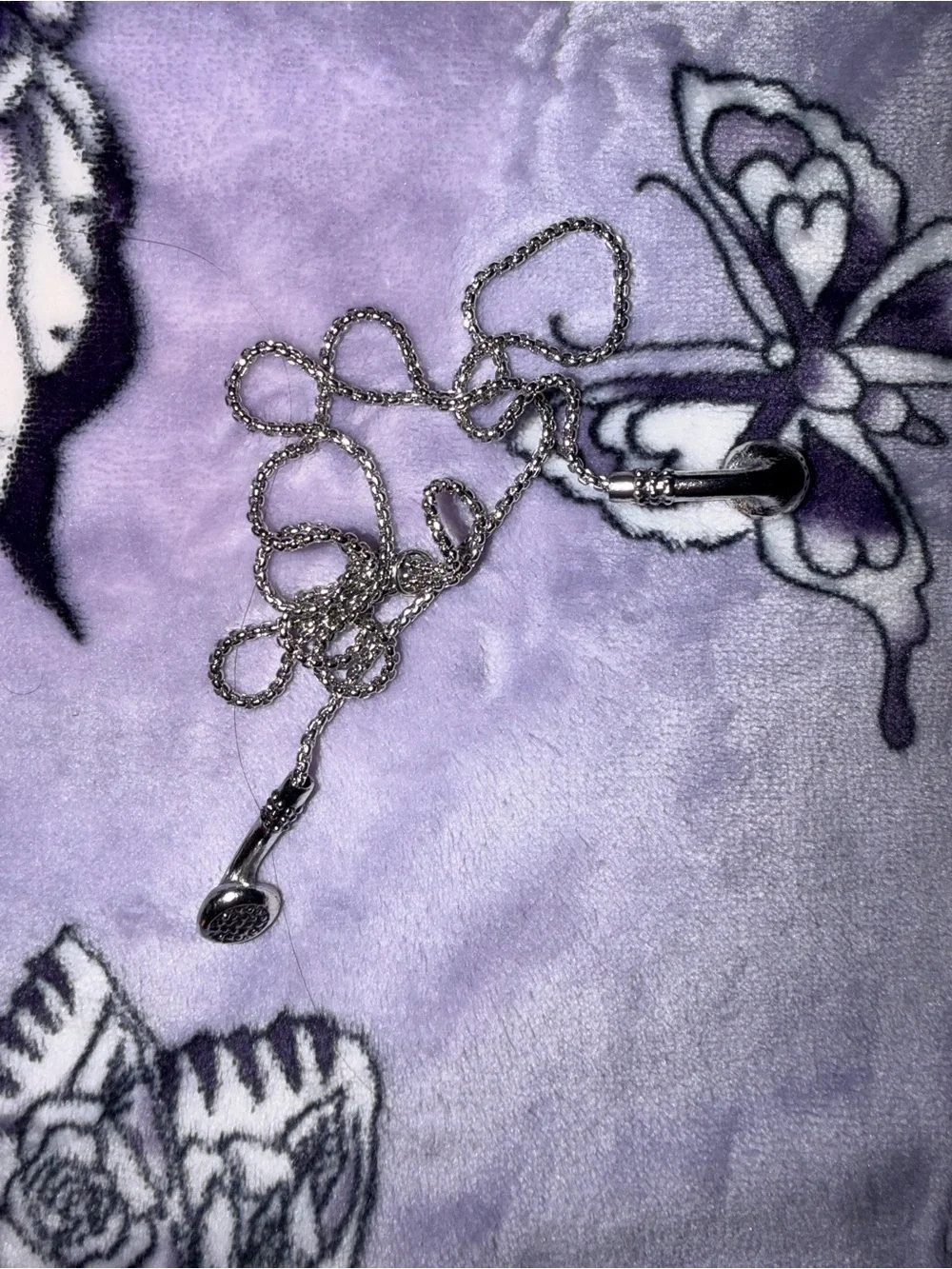 Y2K Earbud Headphone Pendant Silver Chain Necklace Indie Sleaze